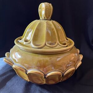 Vintage Ceramic Lidded Dish California Pottery. 1970’s avocado green. vintage